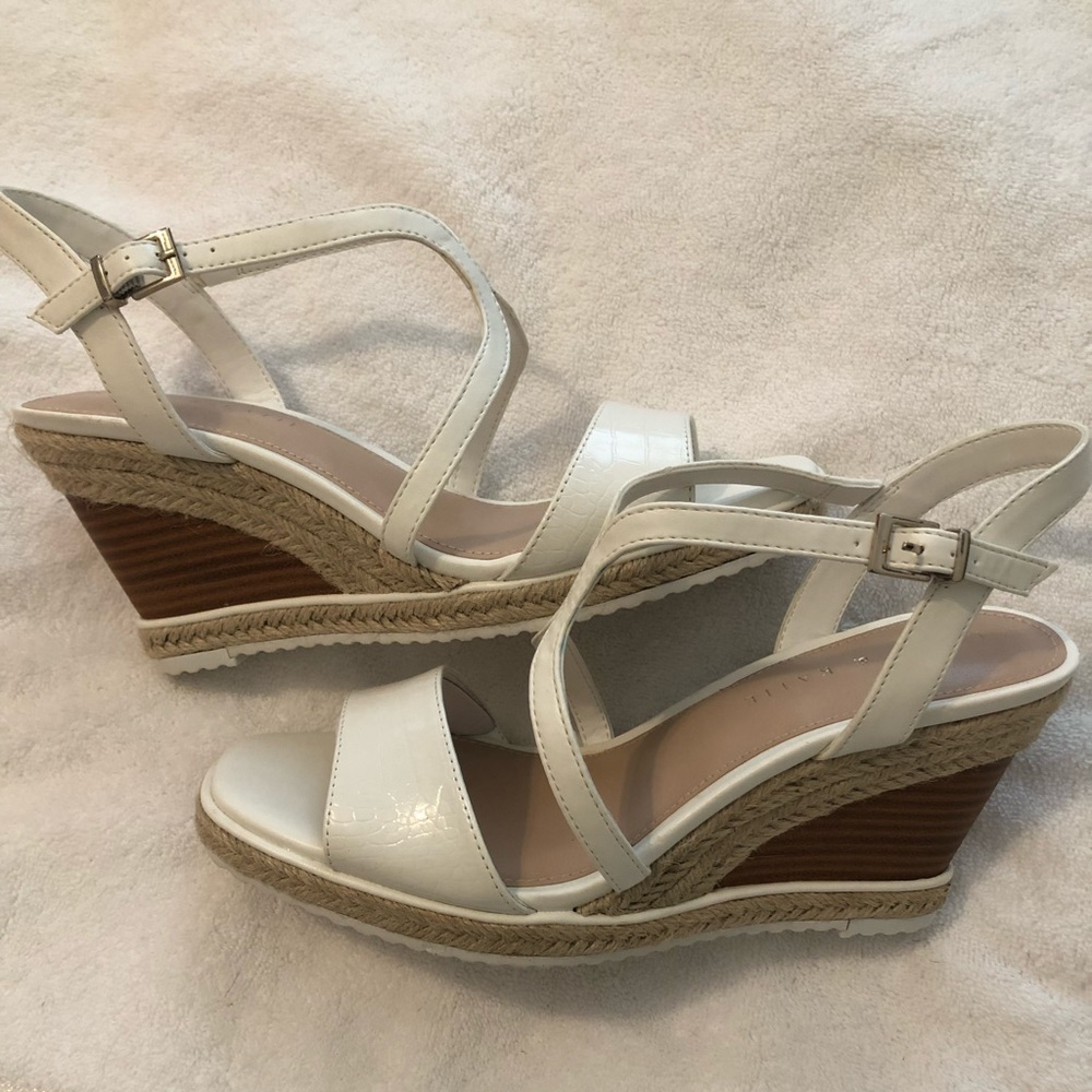 New in box Kelly & Katie shoes size 8.5